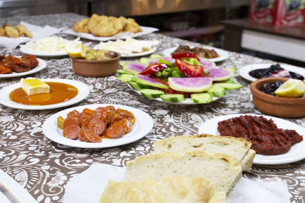 en iyi kahvaltı restoranı, nirvana kahvaltı, çiçekliköy en iyi kahvaltı salonu